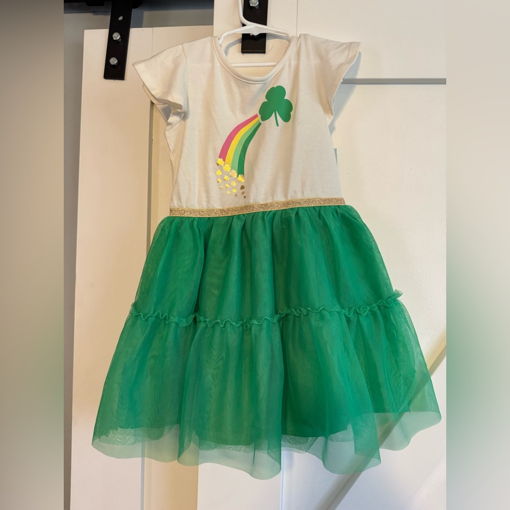 Girls St. Patrick’s Day Dress
Cat and Jack size 6/7